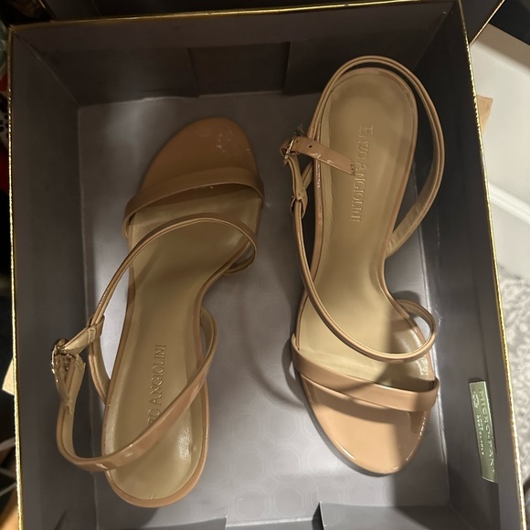 enzo angiolini nude sandals - Picture 2 of 5
